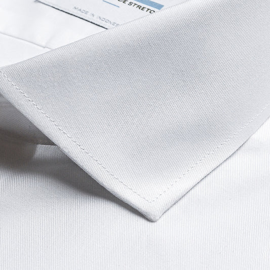 Boys Classic Fit Non Iron Cotton Performance Stretch Twill Button Cuff Dress Shirt